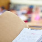 Astăzi, elevii de clasa a XII-a află notele de la simularea examenului de BAC 2026 / Liceele cu rezultate „necorespunzătoare” sunt monitorizate și îndrumate constant de către inspectoratul şcolar, conform procedurii oficiale