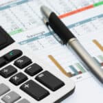 Metodologia pentru finanțarea cercetării în universități în 2026, folosită pentru alocarea a 100 de milioane de lei pentru instituțiile de învățământ superior, a fost pusă în consultare de Ministerul Educației și Cercetării