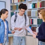 Consilierul școlar și profesorul apar pe ultimele locuri în „echipa de consultare” a elevilor atunci când aceștia decid la ce liceu vor să meargă – raport CMBRAE