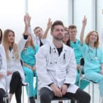 70% dintre medicii rezidenţi de sănătate publică și management iau în calcul plecarea din ţară – studiu susținut de Colegiul Medicilor din România