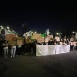 FOTO Zeci de studenți ANOSR au protestat în această seară în fața Guvernului, față de măsurile din legea Bolojan