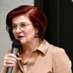 VIDEO Peste 65% dintre medicii rezidenți spun că au nevoie de cursuri de comunicare cu pacienții și echipele medicale, într-un sondaj al Colegiului Medicilor. Medic Cătălina Poiană: Cu certitudine rectorii vor aborda acest subiect