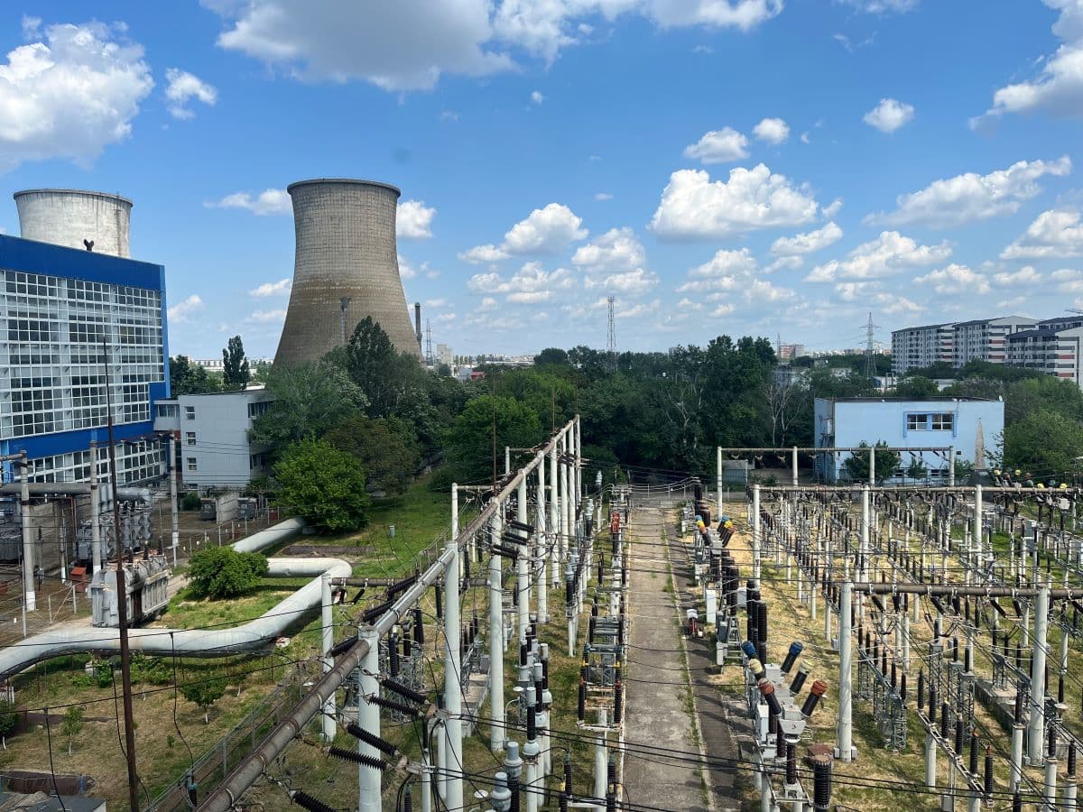 Bolojan a lăsat bani ELCEN pentru racordarea CET Vest direct la Transgaz doar după ce compania a fost nevoită să anuleze licitația câștigată de o firmă a familiei Umbrărescu