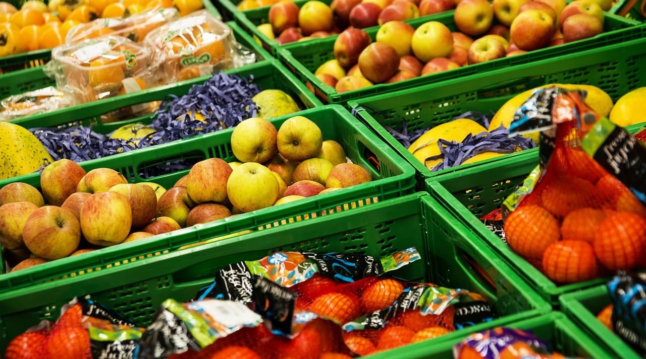 Ministrul Agriculturii declanșează controale după cazul prezentat de Profit.ro - Legume și fructe aduse din Turcia sunt reetichetate ca produse în România și vândute în unul din cele mai mari lanțuri, în toată țara