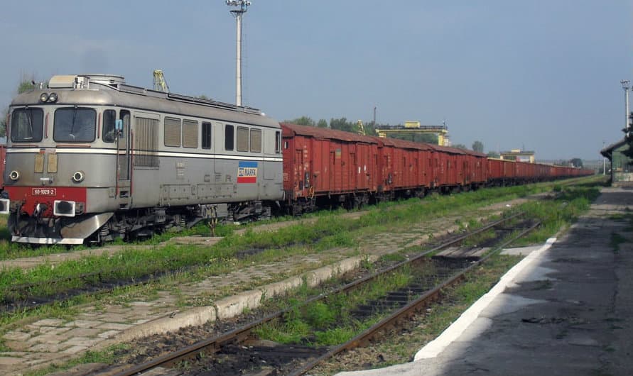 CFR Marfă își va declara falimentul până la 31 mai. Oana Gheorghiu: „Activitatea va fi preluată de Carpatica Feroviar”