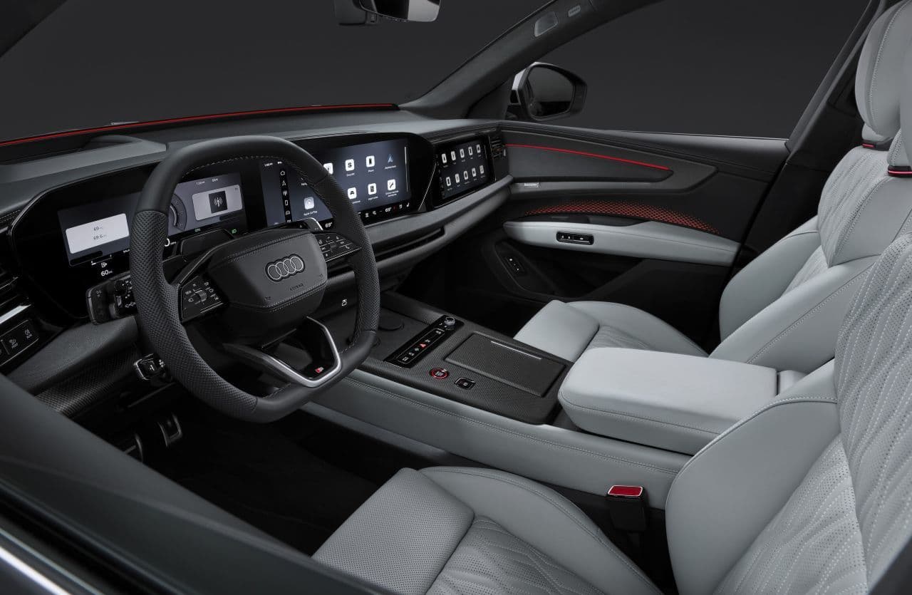 FOTO Imagini sub camuflaj cu cel mai mare SUV Audi construit vreodată, cu motoare V6 și V8 pe benzină
