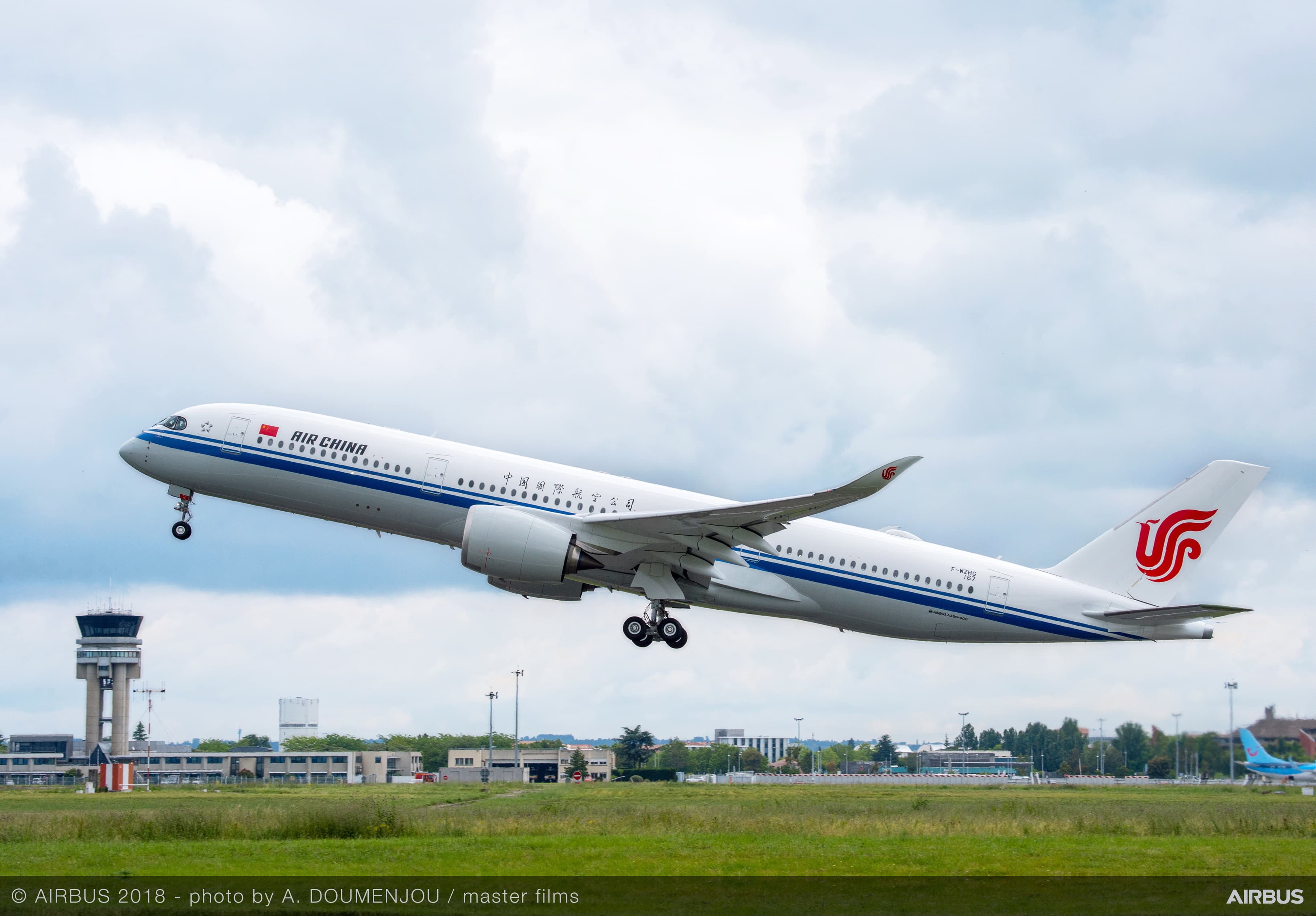 Air China introduce un zbor direct între Beijing la București