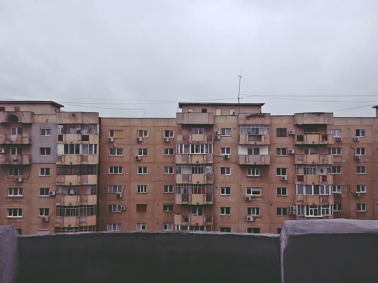 Fond de rulment pentru toți proprietarii de apartamente: Apar disputele. „De ce trebuie să plătesc?” „Pot să refuz?” „Mi se restituie când vând locuința?”