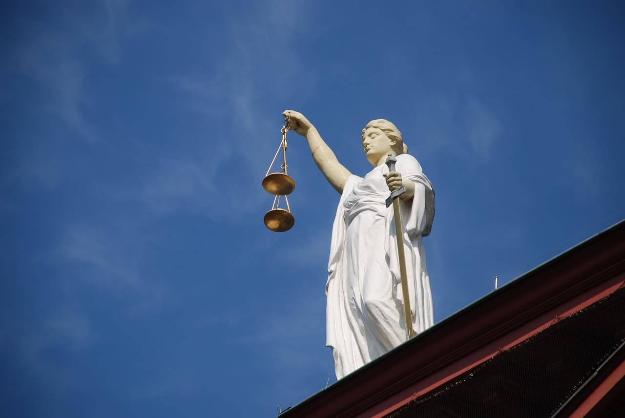 Protecția Consumatorilor a dat amenzi de milioane de lei pentru peste 1.000 de firme doar în luna mai