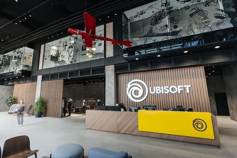 Tragic accident. Co-fondator Ubisoft moare după ce o aeronavă de mici dimensiuni pe care o pilota s-a prăbușit