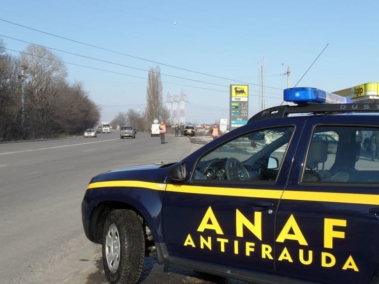 Bonusuri anuale de până la 12% din fondul de salarii pentru angajații din ANAF și Vamă. Dar vor putea fi și penalizați cu 10%. Apare și un mecanism nou pentru cazuri de peste 1 milion de euro - proiect