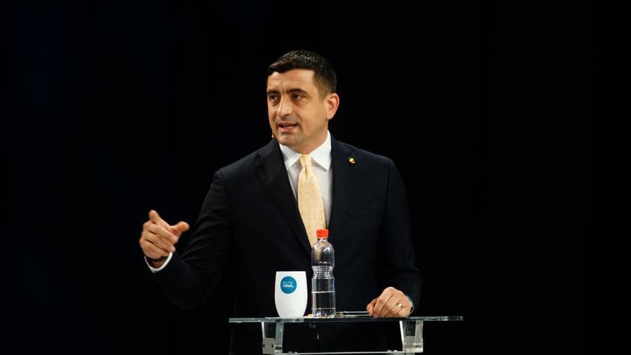 Un post din Franţa, care l-a avut invitat pe Simion în trecut, avertisment din partea Arcom, instituţia care reglementează mass-media. Acuzaţii de alimentare a discursului de extremă dreapta.