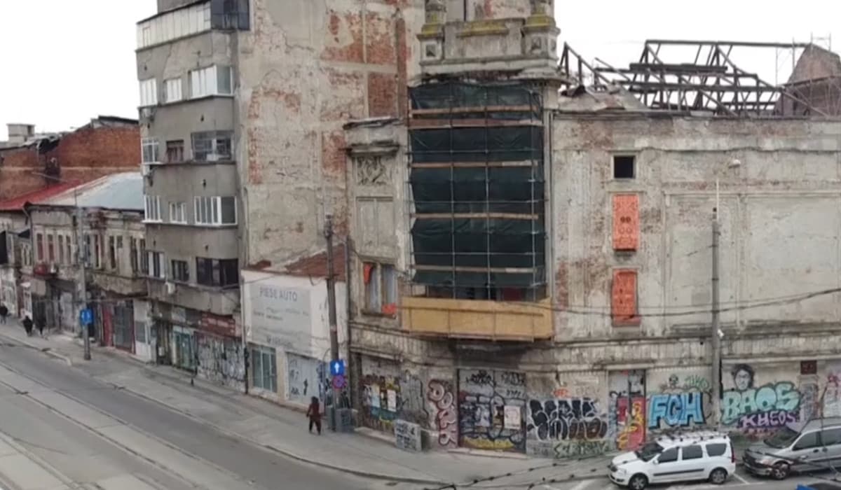 Clădirea monument care va renaşte din ruine. Capitala va avea un nou cinema pe Calea Griviţei