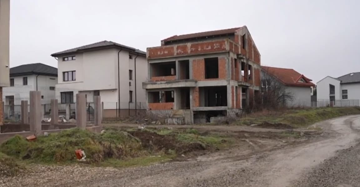"O casă pentru fiecare". În cartierul care se voia "al doilea Dorobanţi" oamenii trăiesc ca la sat