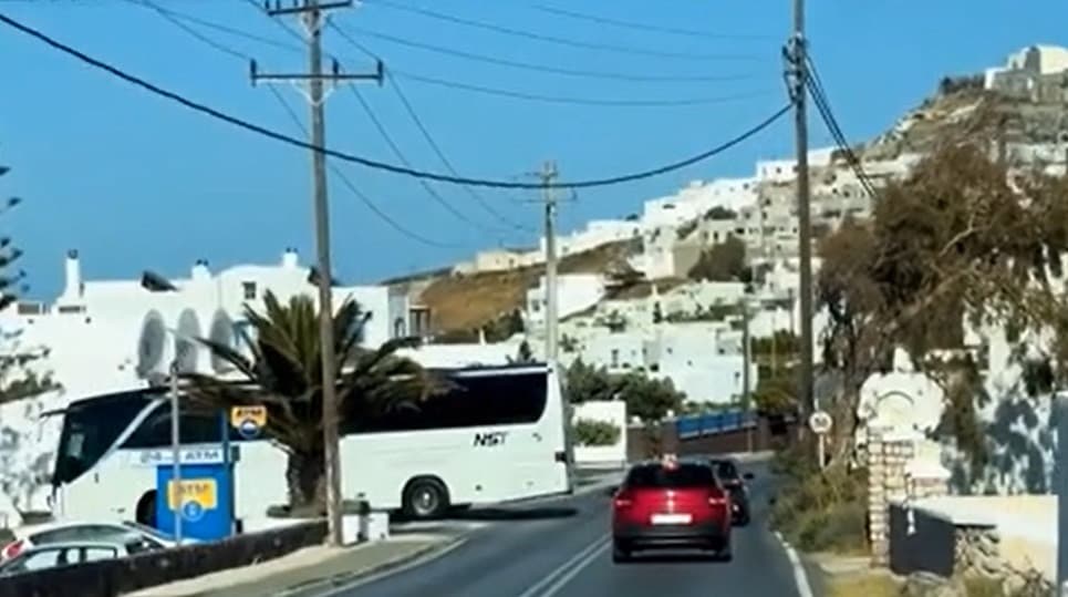 Românii, în topul şoferilor care provoacă cele mai multe accidente în Grecia. Care sunt cauzele