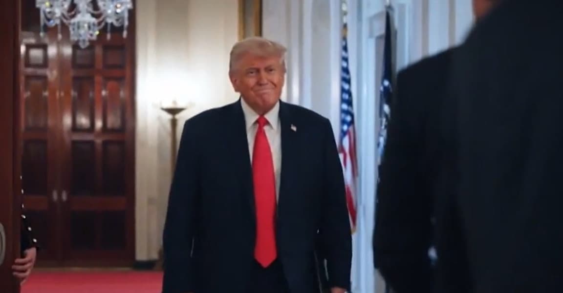 Teheranul ironizează SUA și respinge afirmațiile lui Trump privind "predarea necondiționată" a Iranului