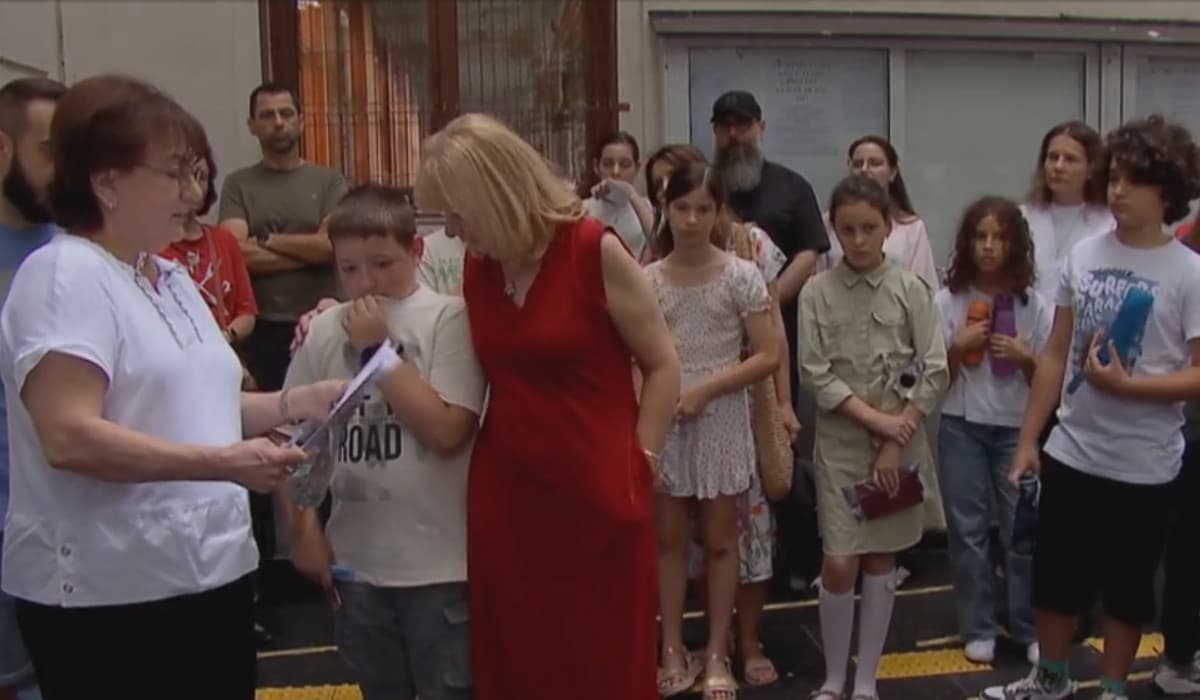 Cel mai dorit colegiu de către elevii de 10 ai României. 10 candidaţi pe un loc la admitere