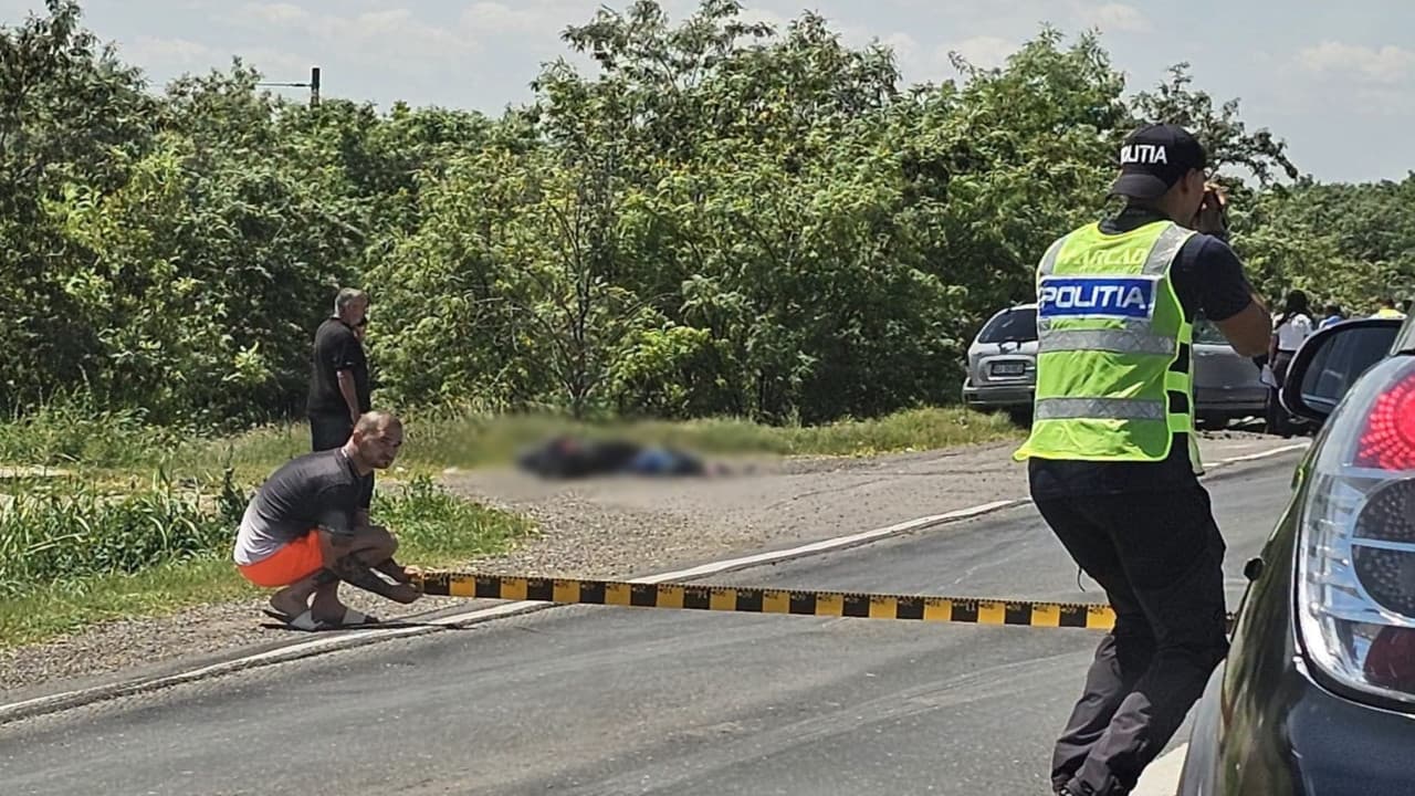 Bărbat lovit de o maşină în Galaţi. Şoferul care ar fi provocat accidentul a fugit de la faţa locului