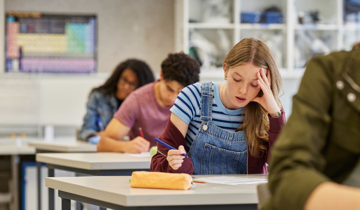 Canicula schimbă regulile la Bac. Măsurile anunţate de Ministerul Educaţiei în toate centrele de examen