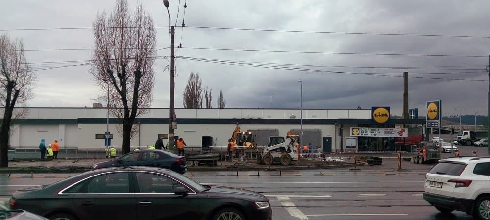 Lidl extinde sistemul de bariere la accesul în parcare, la rețeaua de supermarketuri din Iași