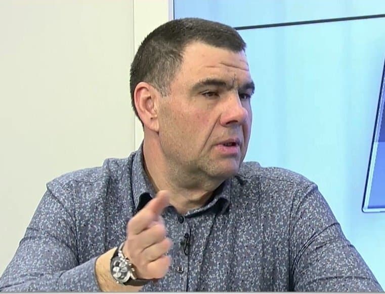 EXCLUSIV | Management „din pix” la Salubris Iași. Directorul Cătălin Neculau, cu o leafă de 5.000 euro/lună, admite erori de raportare după ce a fost prins cu cifre „umflate”