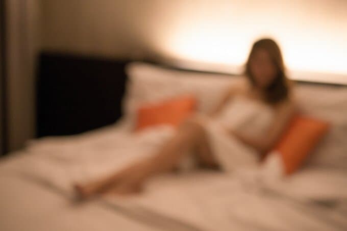 EXCLUSIV O prostituată din Iași a primit 1.677 amenzi, în valoare de un milion de lei, de la Poliția Locală. Femeia a fost eroina unei investigații CNN care a dus la un scandal internațional