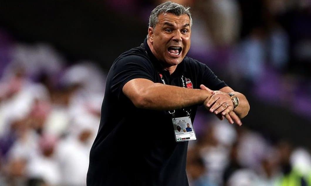Cosmin Olăroiu revine ca antrenor în Emirate și semnează cu Al-Jazira