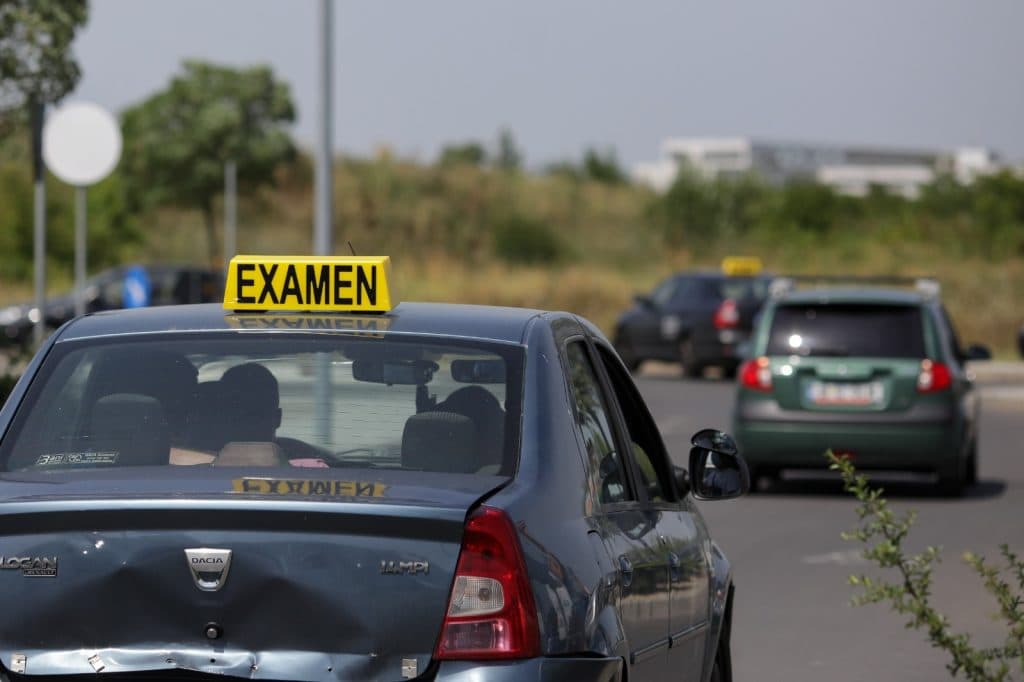 Iașul este pe antepenultimul loc în țară la rata de reușită la examenul pentru permis auto. „Capriciile și frustrările unor examinatori”