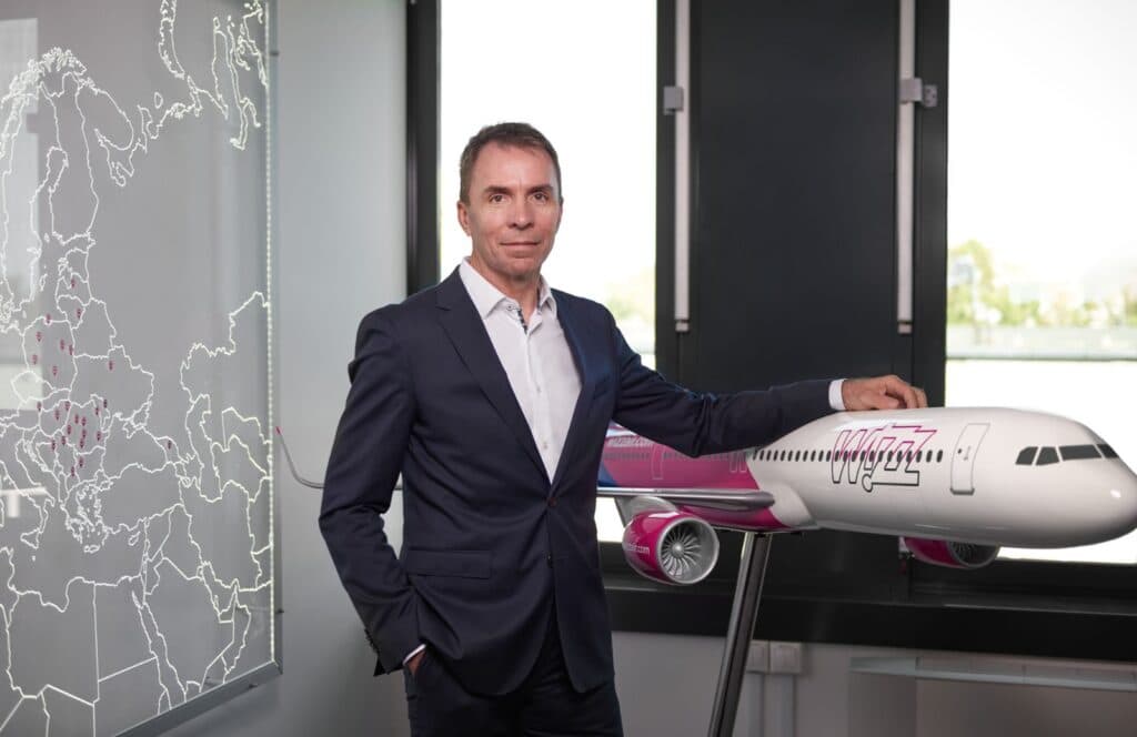 „Da, aducem la Iași noi destinații. Întotdeauna e momentul potrivit să anunțăm noi zboruri”. Interviu ZDI cu șeful cel mare al Wizz Air, în contextul a două războaie în proximitate