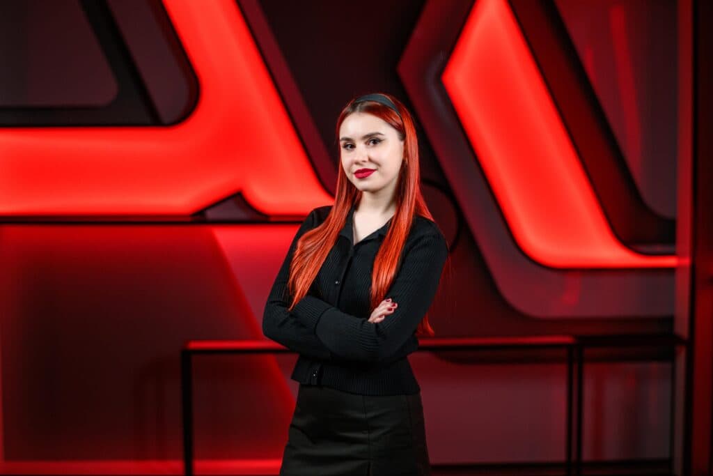 Ambulanța nu e decor de TikTok. Cum transformă influencerii urgențele medicale în circ pentru vizualizări