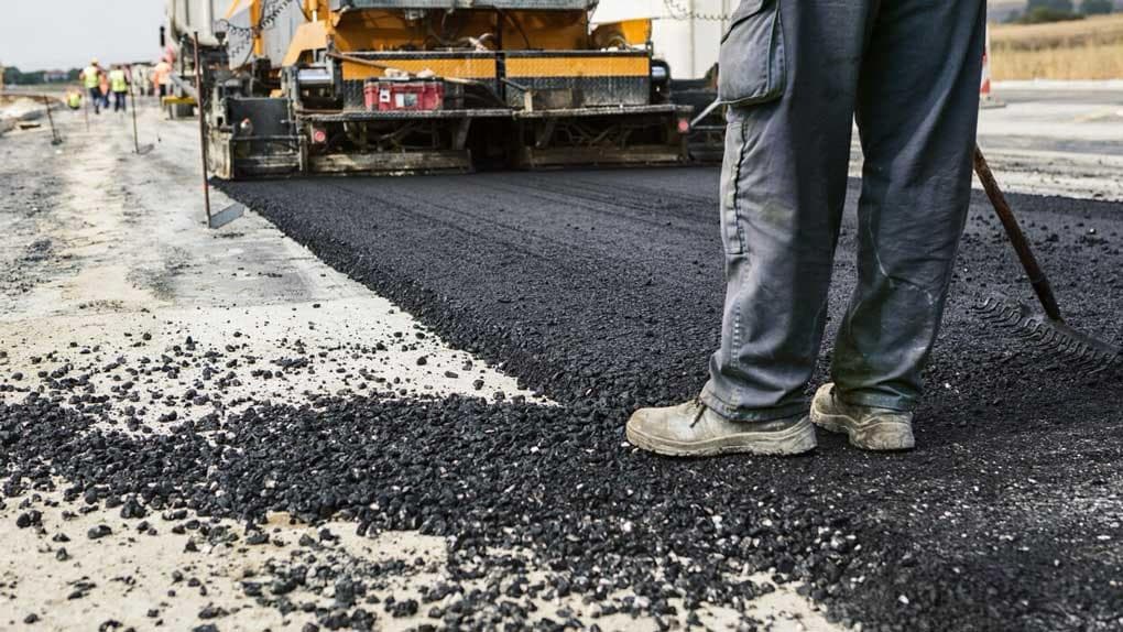 Asocierea de firme din Iași-Vaslui-Neamț a împins DJ 249A dintre Ungheni și Mînzătești de la 18 la 28,7 milioane lei. Mâine se dezbate alocarea banilor suplimentari