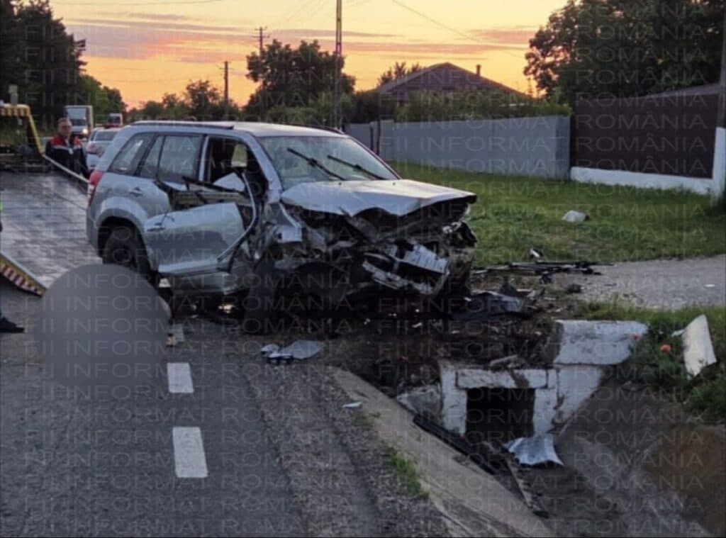 Apel umanitar după accidentul în care o familie din Iași a fost grav afectată. Soția a murit, soțul și fiul sunt internați