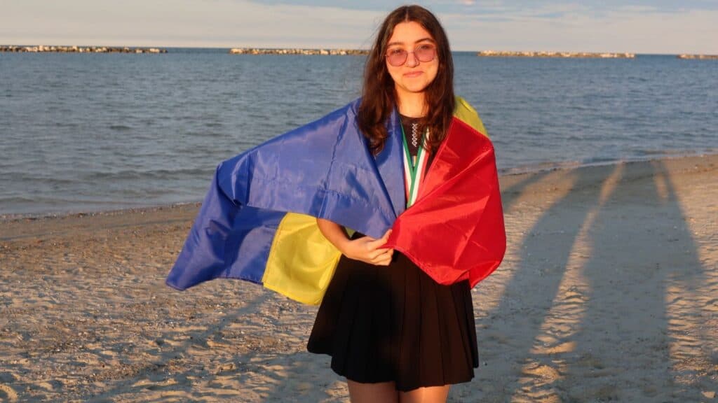 Ilinca-Rucsandra, elevă la Colegiul Național din Iași, medaliată din nou la Olimpiada Europeană de Informatică pentru Fete