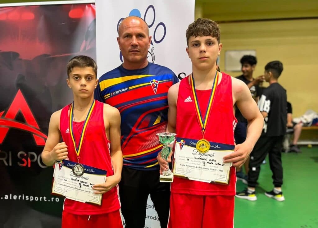 Două medalii ieșene la Cupa României de box, una de aur, cealaltă de argint