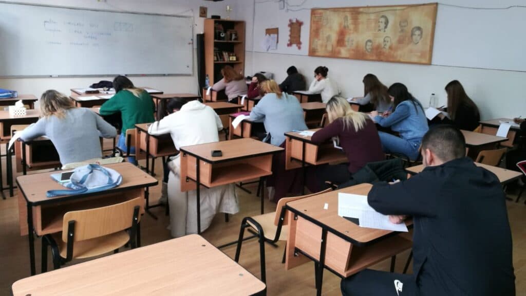 Peste 5.000 de absolvenți din județul Iași vor susține examenul de Bacalaureat. Prima probă, pe 29 iunie, la Limba și literatura română