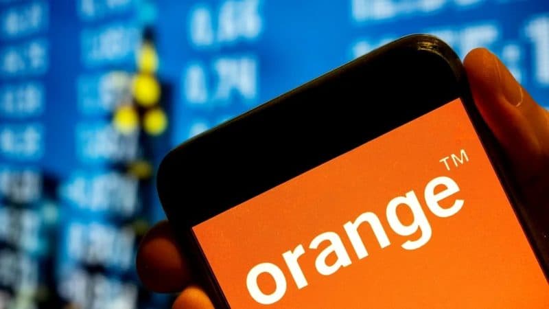 Orange schimbă regulile jocului în România, totul se face de pe telefon. Nu te mai portezi ca înainte de la Digi și Vodafone