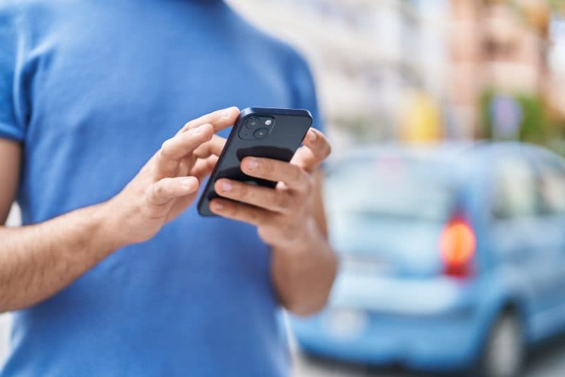 Căutarea de mașini intră în era conversațională: cum ajungi la modelul dorit direct din ChatGPT