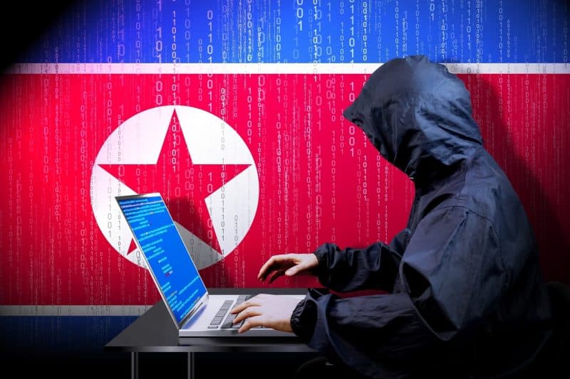 Cum îi păcălesc hackerii nord-coreeni pe utilizatorii de Mac cu oferte false de job și update-uri inventate