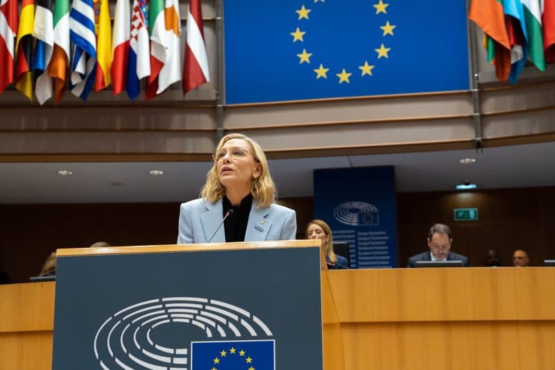 Actrița Cate Blanchett vrea să oprească furtul feței și vocii tale de către AI: instrument gratuit lansat la Bruxelles