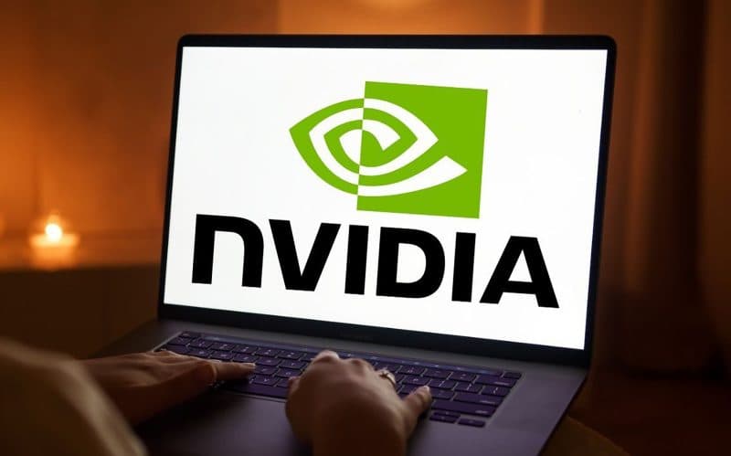 Nvidia bagă AI-ul „acela bun” direct în laptopuri, pentru toată lumea. RTX Spark promite un PC cu putere de supercomputer