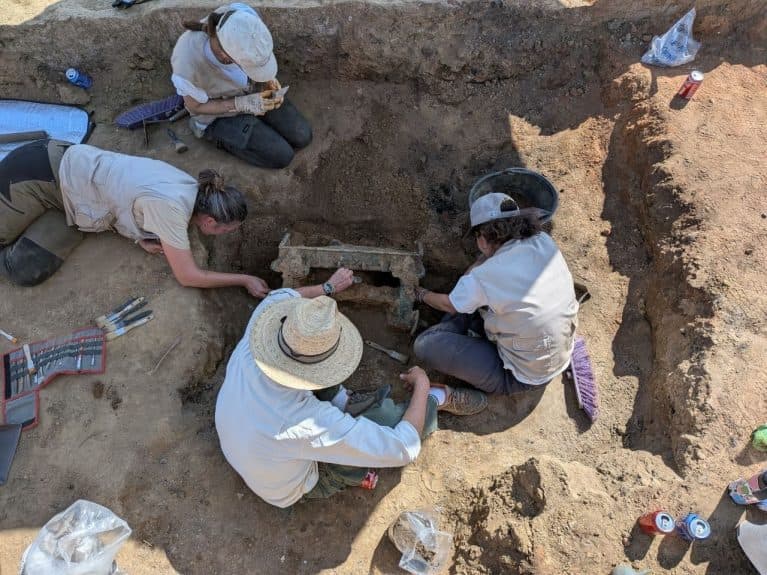 Comoara de bronz veche de 2.500 de ani care rescrie istoria Mediteranei. Descoperirea rară făcută de arheologi în Spania