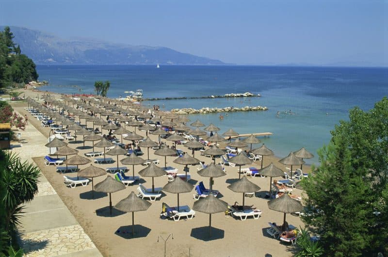 Vacanțe all inclusive mai ieftine decât pe litoralul românesc. Cât costă 7 nopți în Grecia, Turcia și Albania, calcule concrete