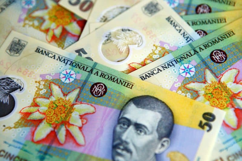 România se împrumută cu un miliard de euro pe săptămână. Nota de plată va ajunge la fiecare român, cum suntem afectaţi direct