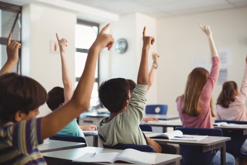 Psihiatru: tot mai mulți elevi ajung la specialist înainte de Evaluarea Națională. „Se simt epuizați și cred că nu sunt suficient de buni”