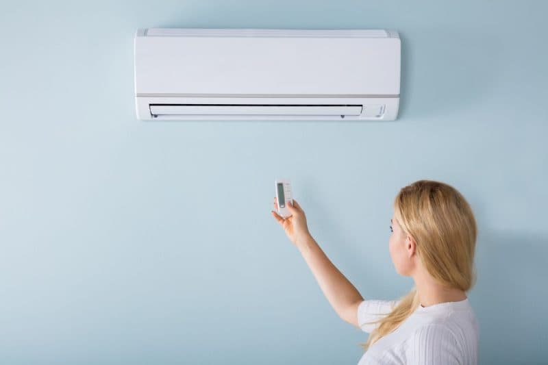 Temperatura ideală pentru aerul condiționat în zilele cu peste 40 de grade. Recomandarea medicului, aşa scazi şi factura la curent