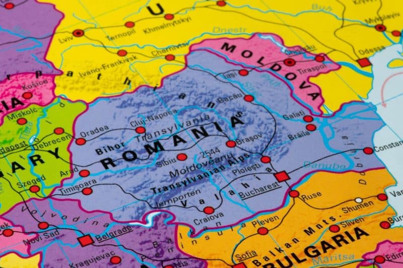 Harta care împarte România în două. Județele care trag economia în sus și cele care rămân în urmă