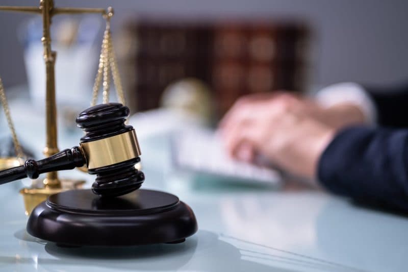 Când moștenesc nepoții averea bunicilor. Regula care provoacă frecvent conflicte în familie