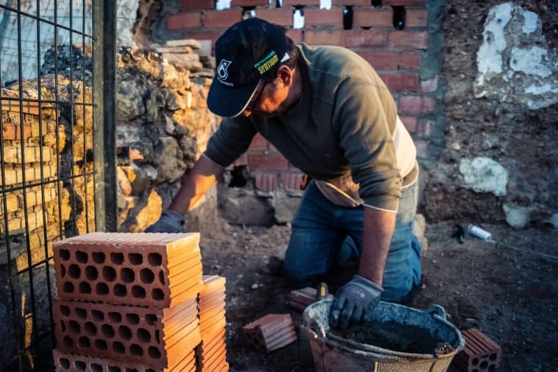 Spania pierde 200.000 de muncitori români. Motivul pentru care tot mai mulți aleg să revină acasă