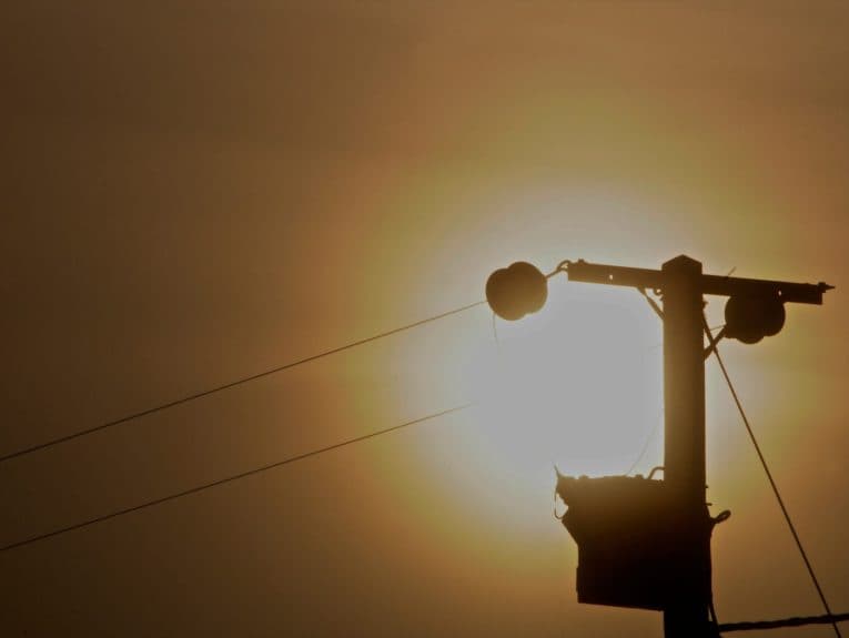 O nouă săptămână dificilă pe piața energiei. România are prețuri mai mari decât Grecia și Bulgaria la curent electric
