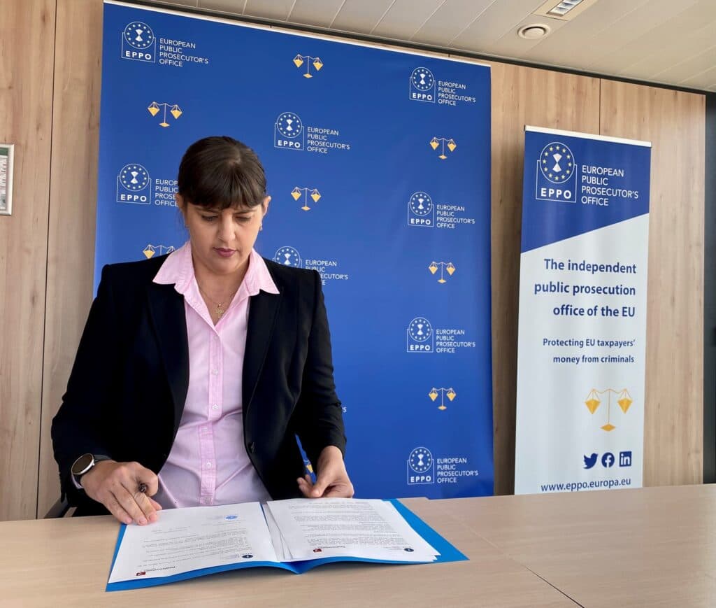 Conflict fără precedent între Parchetul European și Grecia. Kovesi acuză că îi sunt blocate anchetele și invocă suspendarea fondurilor UE